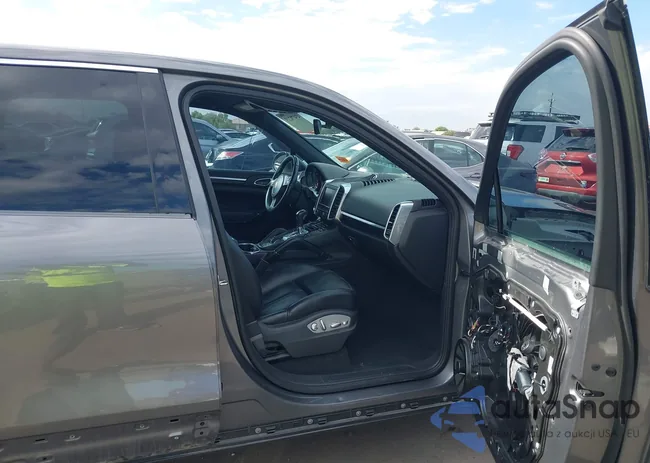 WP1AA2A25DLA03699: 43479219