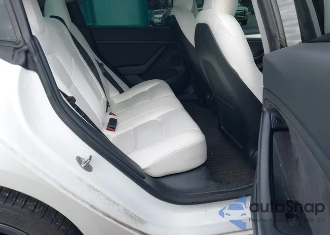 5YJ3E1EB6PF462766: 43479261