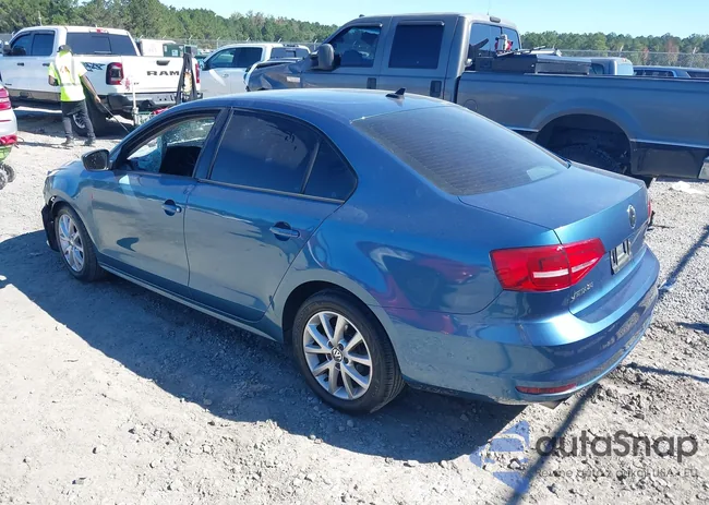 3VWD17AJ7FM414748: 43479324