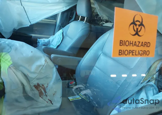 2C4RC1BG6FR664803: 43479373