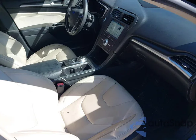 3FA6P0K98HR149842: 43480655