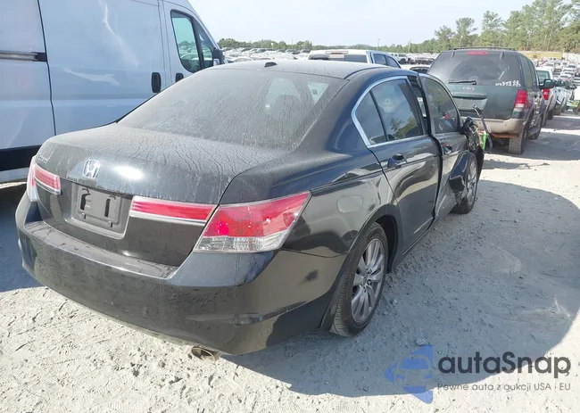 1HGCP2F89BA091057: 43480682