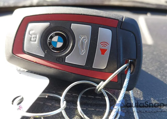 WBA4Z1C59KEE44262: 43481480