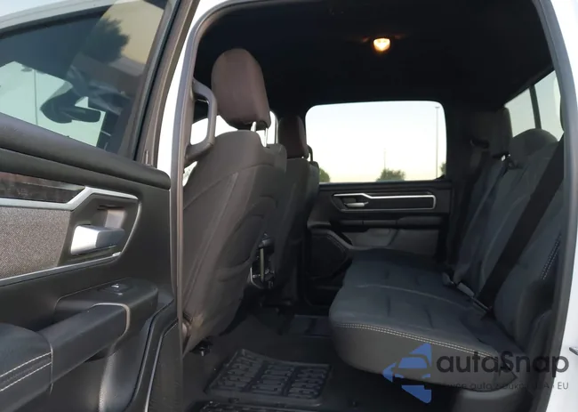 1C6SRFFT3KN842203: 43481746