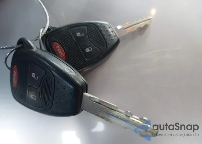 1C4BJWFG7GL292185: 43481792