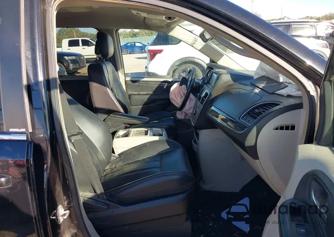 2C4RC1BG4ER330011: 43481868