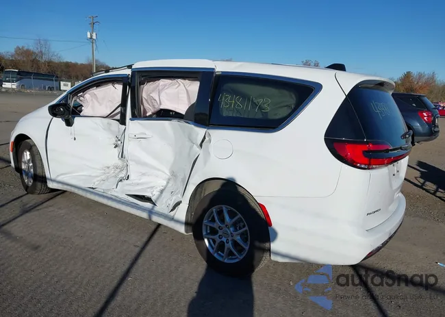 2C4RC1BGXRR190150: 43481173