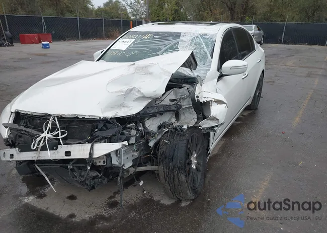 KMHGC4DF5BU114384: 43482512