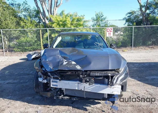 1N4BL4CV5RN401516: 43482604