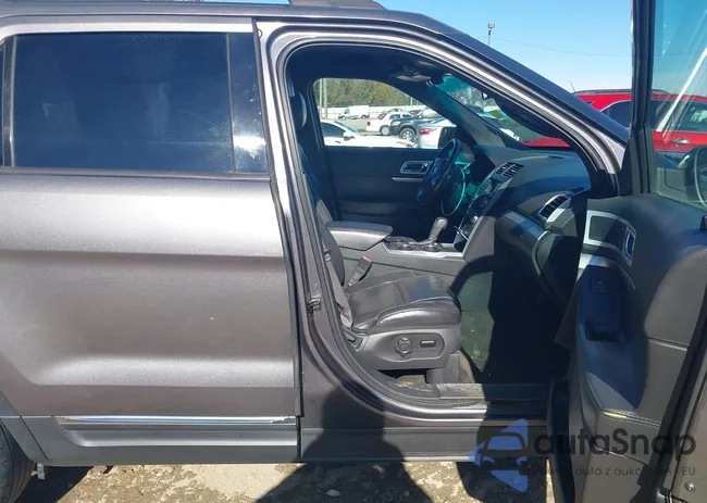 1FMHK7D85CGA53144: 43482642