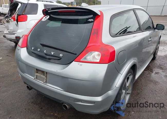 YV1MK672792144128: 43482682