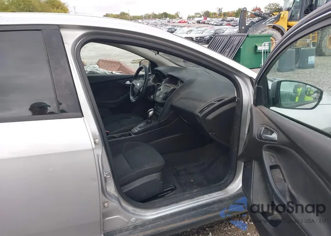 1FADP3F25GL378854: 43482709