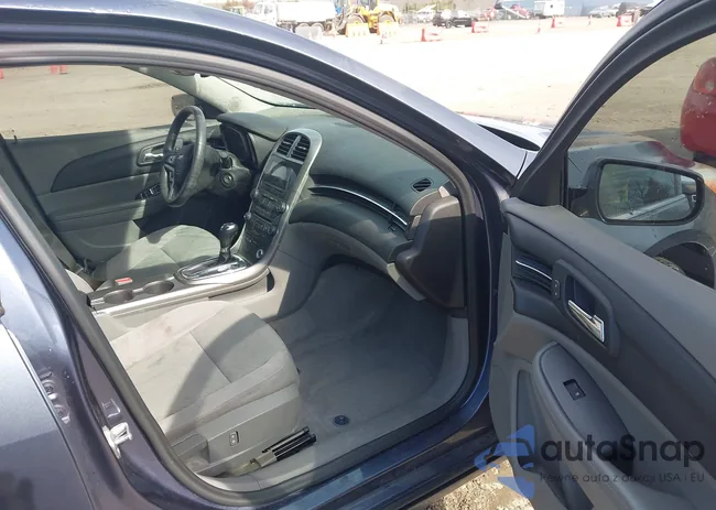 1G11B5SA7DF163936: 43482851