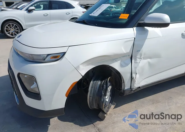 KNDJ23AU1M7125071: 43482879