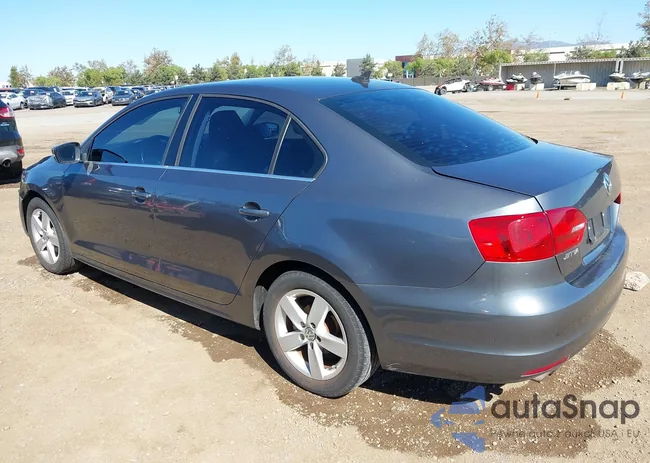 3VWLL7AJ7EM374126: 43482966