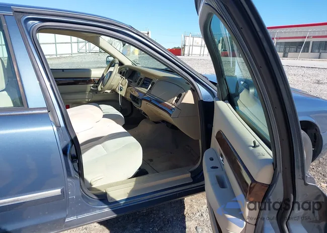 2MEFM74V77X605835: 43482247