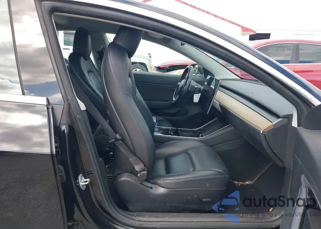 5YJ3E1EB3KF208909: 43482349