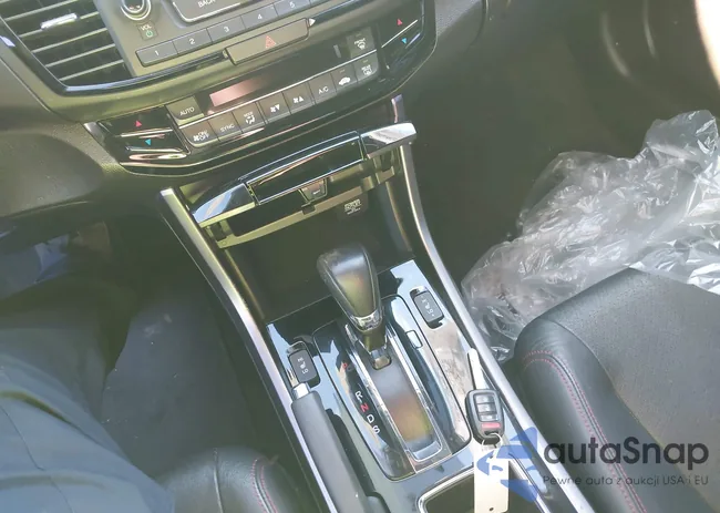 1HGCR2F11HA124476: 43483614