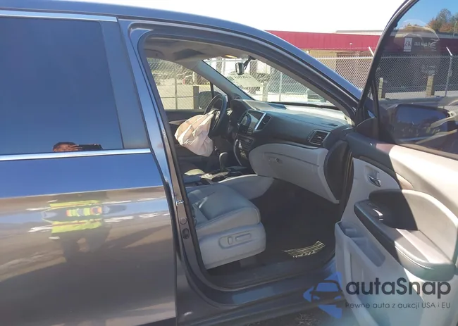 5FNYF6H89JB012228: 43483845