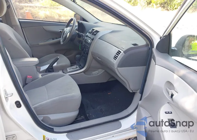 2T1BU4EE5AC522073: 43483862