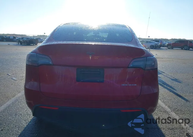 5YJYGDEE9MF208671: 43483884