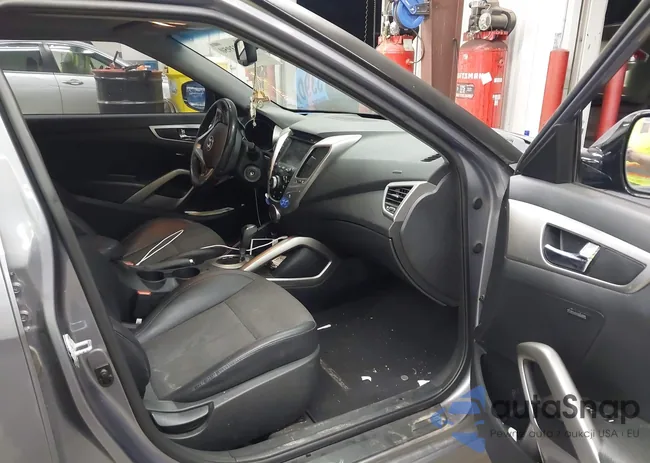 KMHTC6AD6DU172973: 43483950