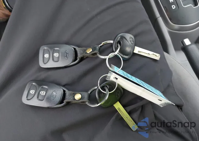 KMHCT4AEXGU131439: 43484022