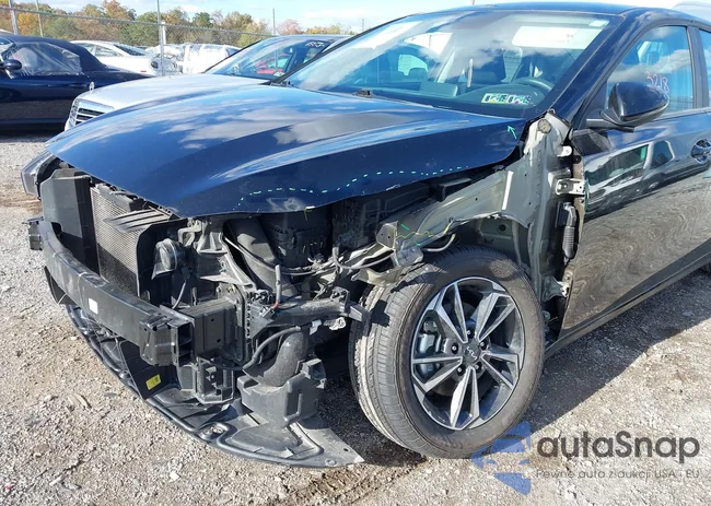 3KPF24AD9RE826251: 43483218