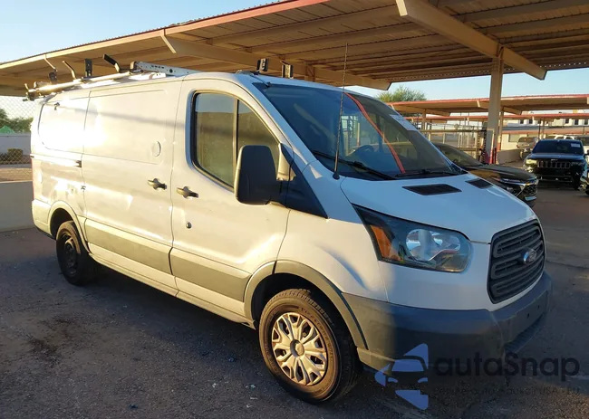 1FTYR1YM4JKA81211: 43483304