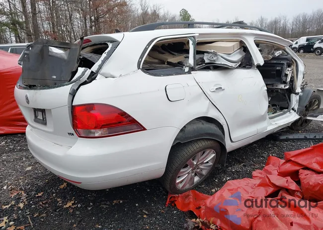 3VWPL7AJ2EM623305: 43483334