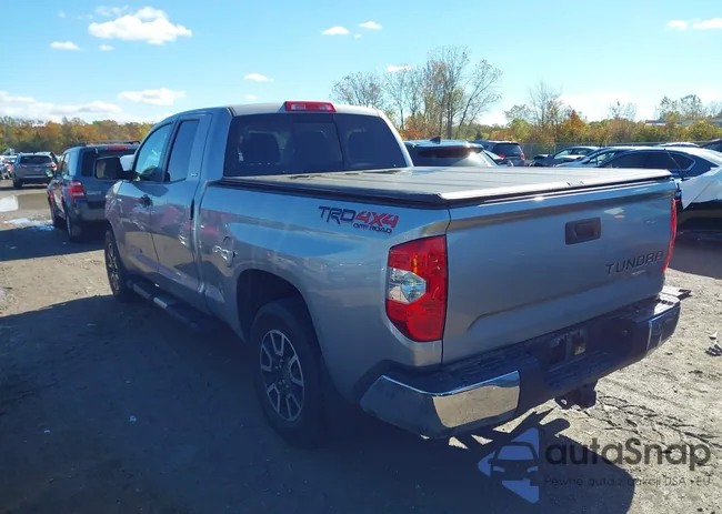 5TFUW5F16JX770998: 43483376