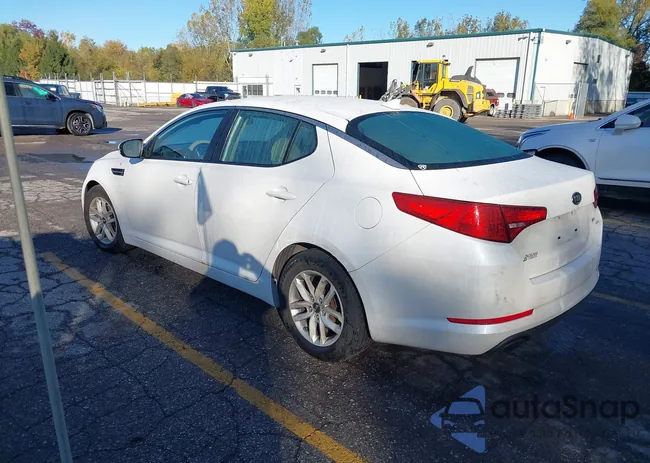 KNAGM4A75B5070828: 43483390