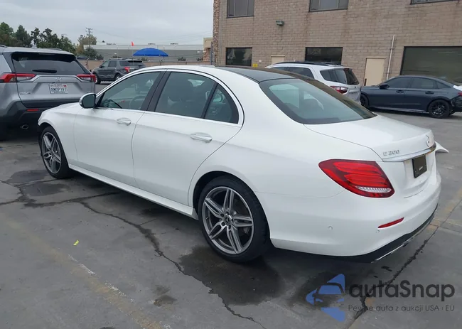 WDDZF4KBXKA552653: 43483430