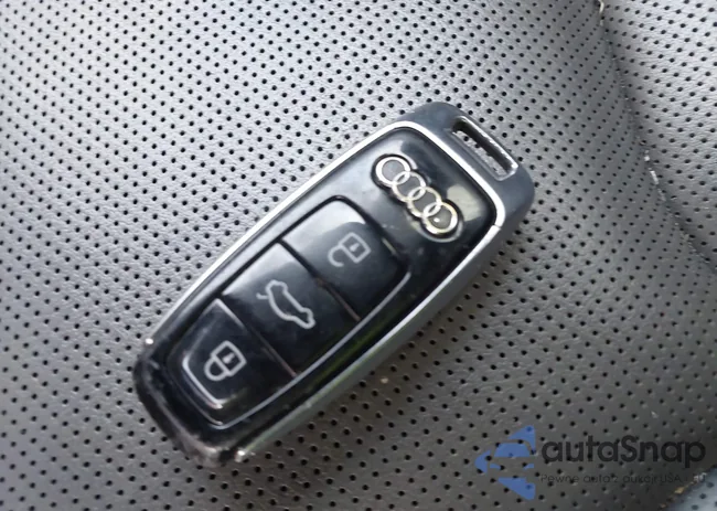 WA1BVAF16KD021814: 43484544