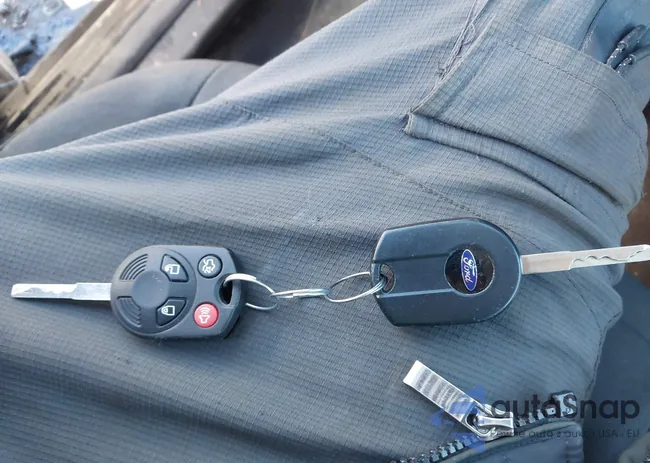 1FADP3F28GL367346: 43484600