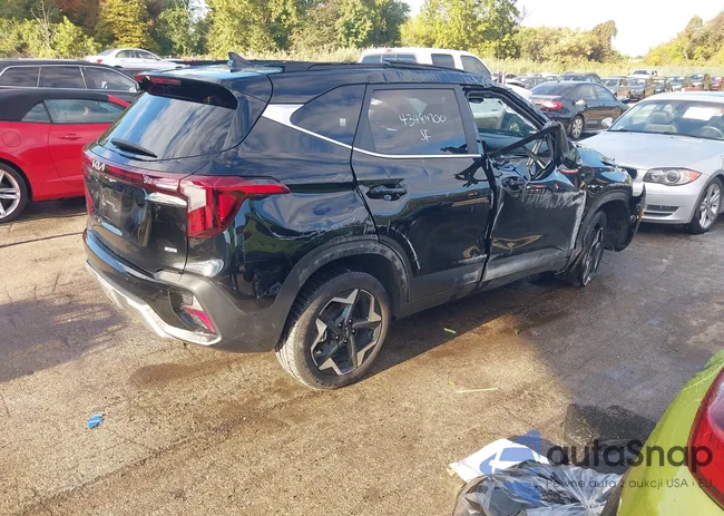 KNDERCAAXS7729105: 43484700