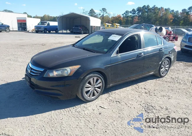 1HGCP2F71BA154904: 43484727