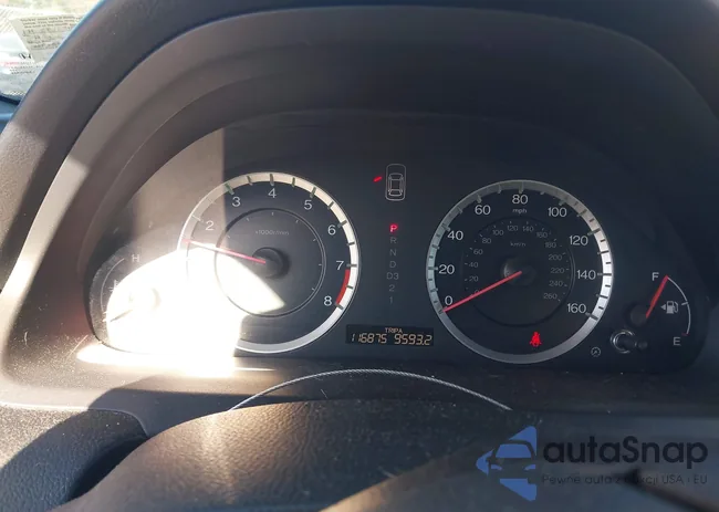 1HGCP2F71BA154904: 43484727