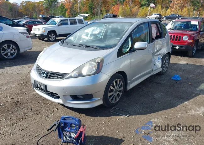 JHMGE8H58DC013080: 43484751