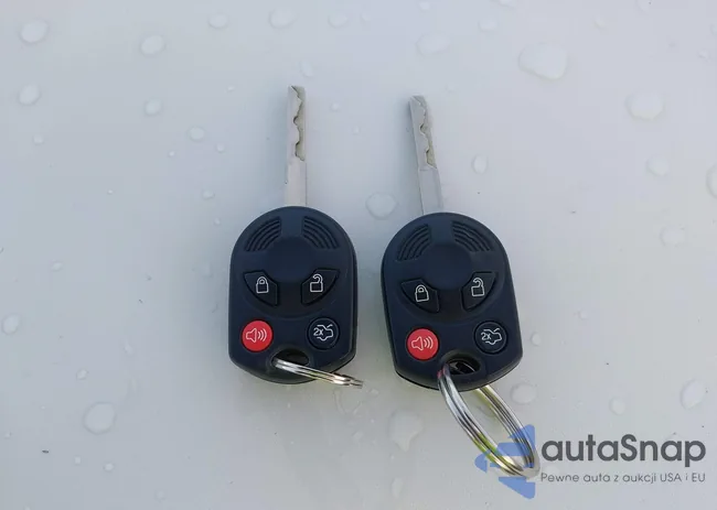 1FMCU9GX1GUB61190: 43484860