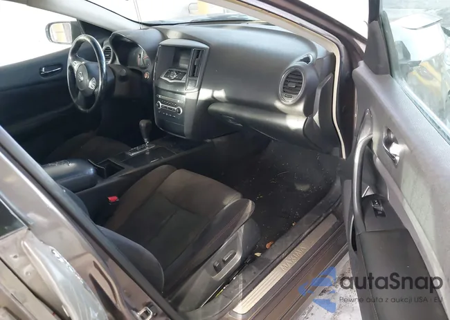 1N4AA5AP2EC433406: 43484941