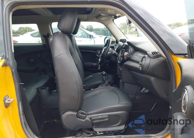 WMWXP5C52G3B15061: 43485018