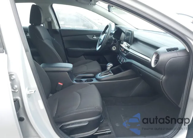 3KPF24ADXLE157141: 43484058