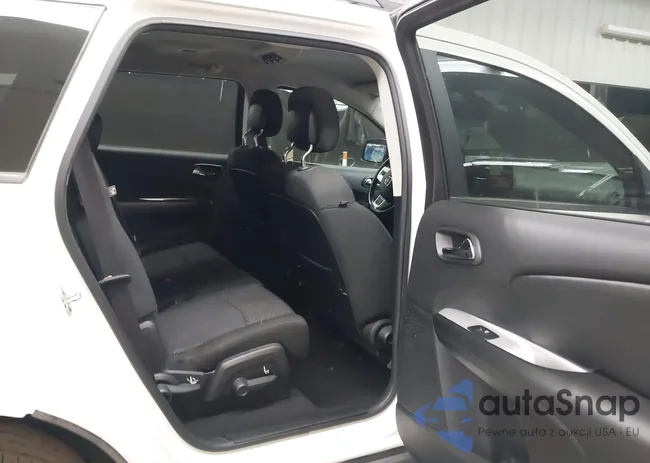 3C4PDCAB7LT280544: 43484148