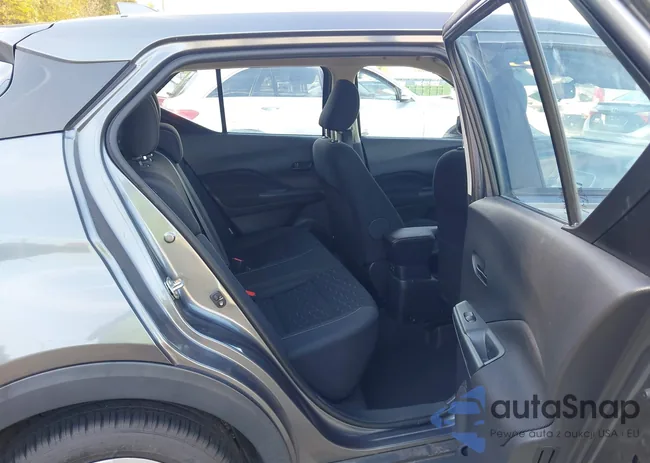 3N1CP5BV8ML509358: 43484295