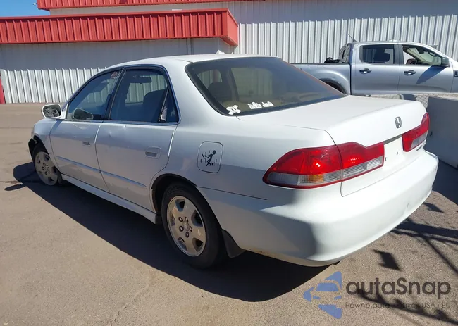 1HGCG16562A026683: 43484441