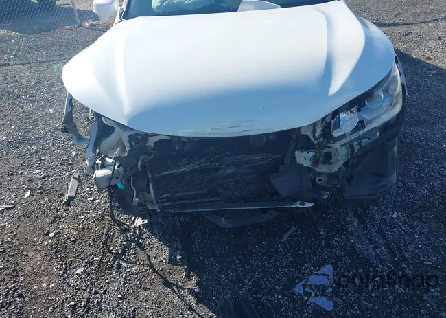 1HGCR3F84HA034922: 43485521