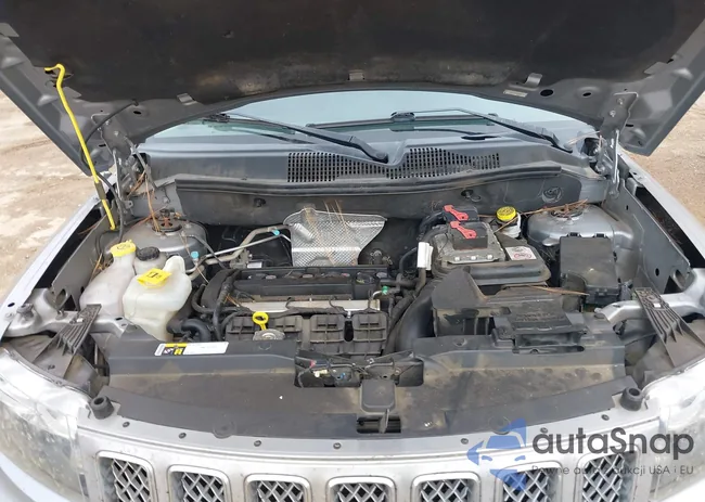 1C4NJCEA2GD620003: 43485526