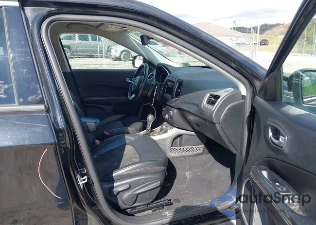 3C4NJDBB8KT650354: 43485528