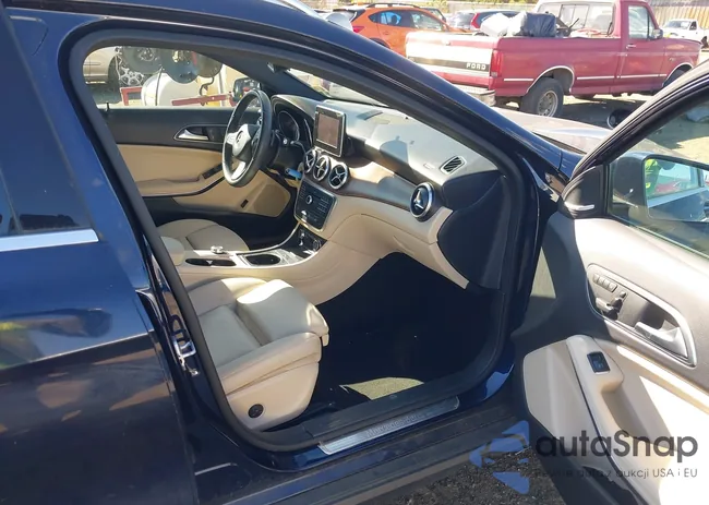 WDCTG4EB2HJ311536: 43485754